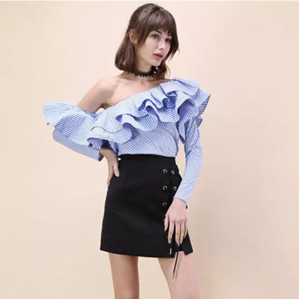 One Left! One Shoulder Striped Blue Ruffle Top - Picture 2 of 8